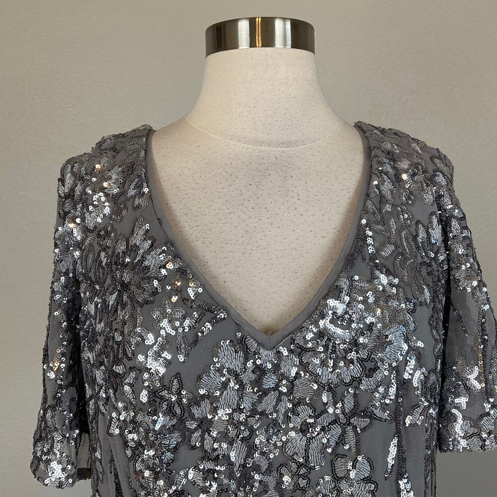 Alex Evenings Silver Cocktail Dress Sequin Short Sleeve V-Neck Sheath Size 14W - Picture 6 of 11